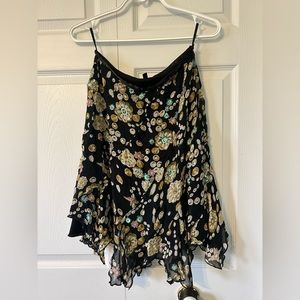 Le Chateau embroidered knee length flirty skirt